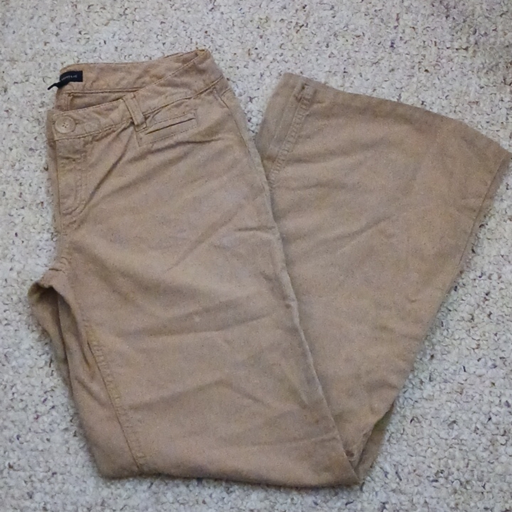Banana Republic Khaki Pants
